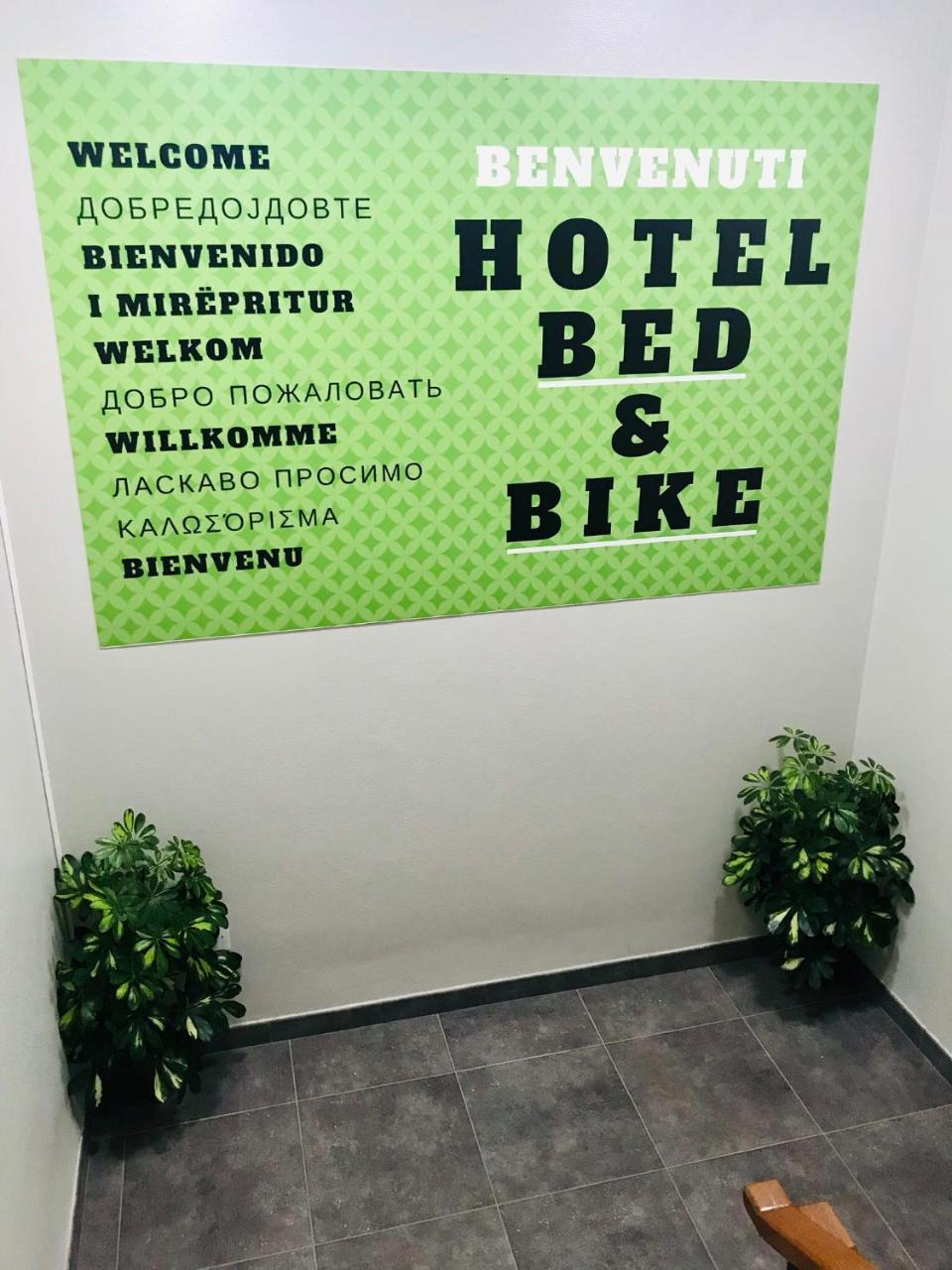 Hotel Bed & Bike Cesena Exterior photo